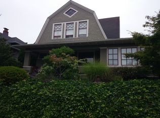 2208 2nd Ave W, Seattle, WA 98119