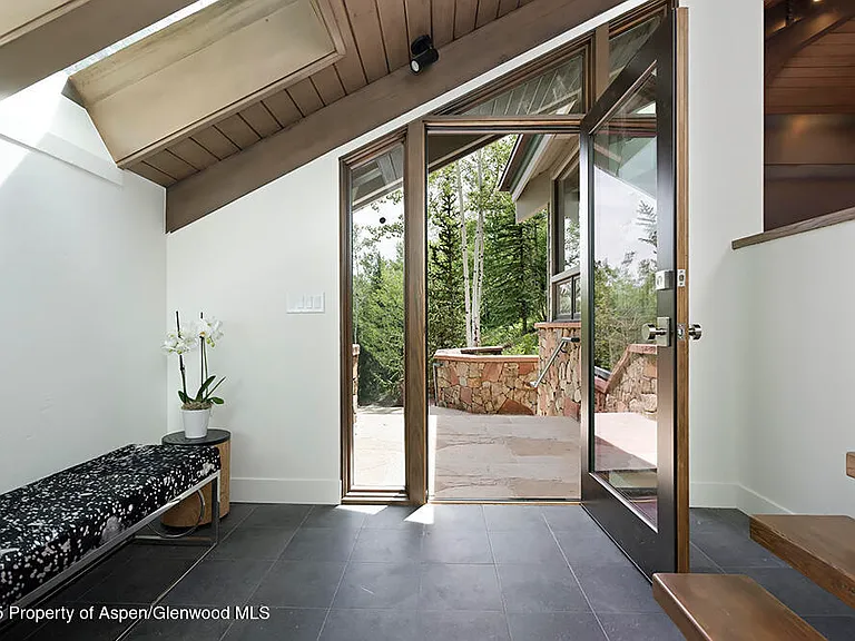 333 Faraway Rd — Photo 26