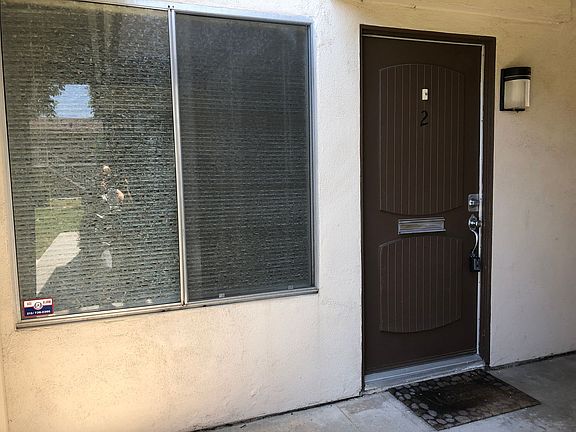 4th image of 5572 Reno Cir #2