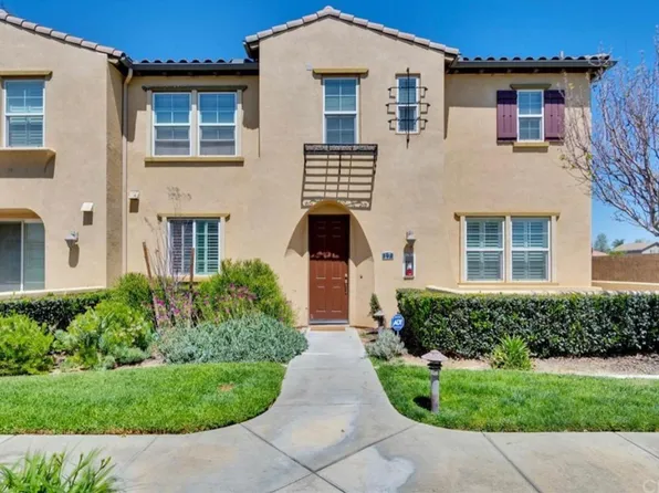 2750 E Oak Hill Dr Unit 17, Ontario, CA 91761