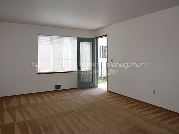3rd image of 5511 32nd Ave NW #202