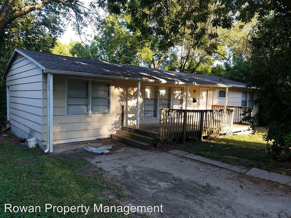 1st image of 10011 Belmont Ave