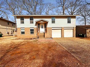 6103 Woodview Dr N, Sherwood, AR 72120