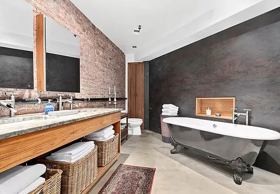 5th image of 90 Prince St #3A