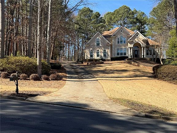 2nd image of 5331 Saville Dr NW