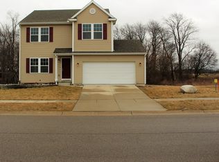 67 Lake Ridge Dr, Mason, MI 48854