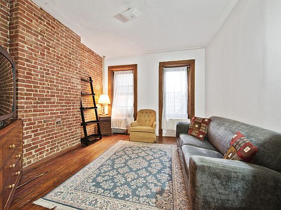 4th image of 406 W 25th St APT 4FW