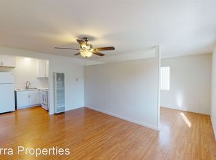 999 Valencia St #3, Costa Mesa, CA 92626