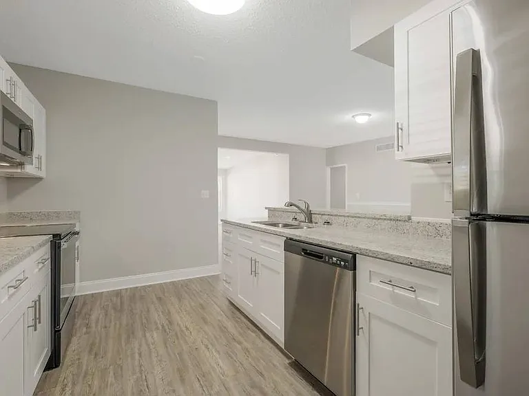 6759 Brandemere Rd S — Photo 12