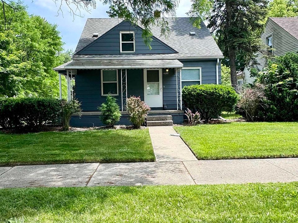 1st image of 19340 Beaconsfield St