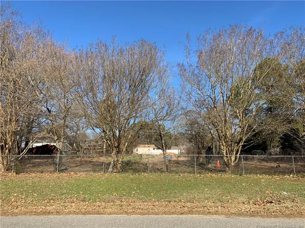 7241 Otey Dr, Lanexa, VA 23089