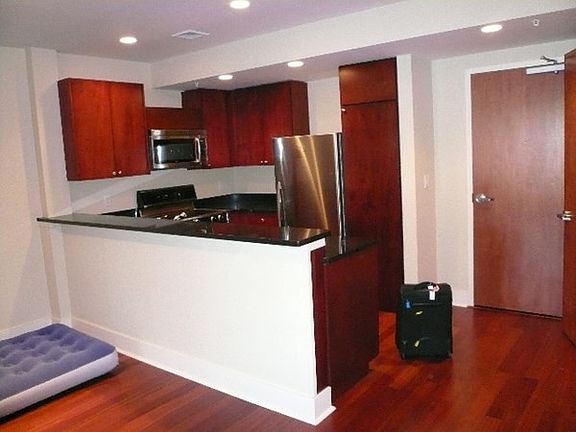 4th image of 533 Cambridge St Unit 212