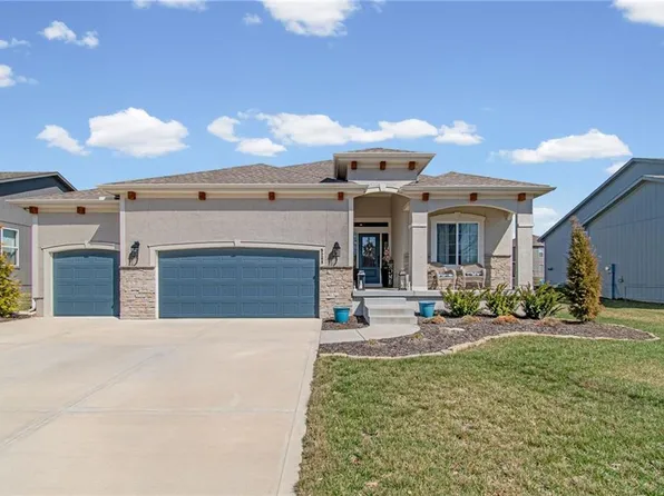 9208 NE 110th Ter, Kansas City, MO 64157