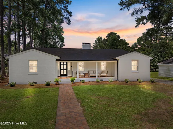 1206 Summit Avenue, Washington, NC 27889