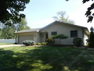 1st image of 409 Fairfield Dr