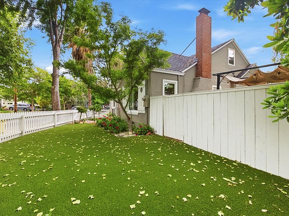 5th image of 1055 Newhall St