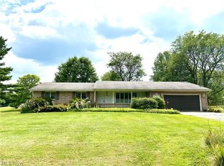 1214 Custer Orangeville Rd, Brookfield, OH 44403