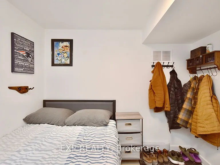 39 Dancy Dr #BASEMENT — Photo 10