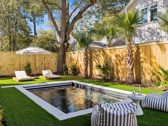 2nd image of 740 Atlantic St