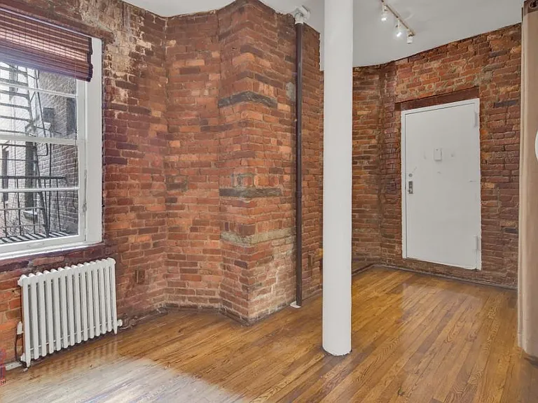 57 Thompson St #C1B — Photo 3