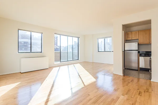 Rented by Compass | media 25