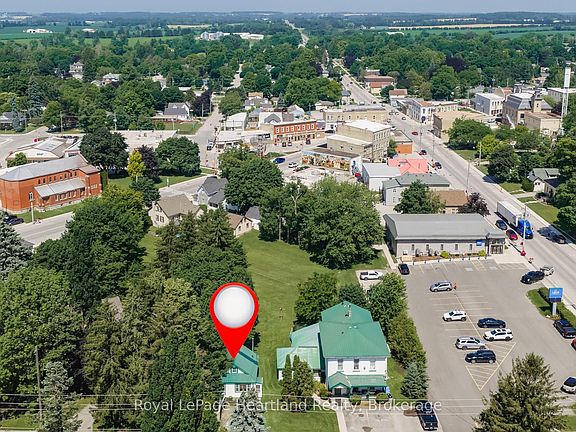 3rd image of 20 William St S