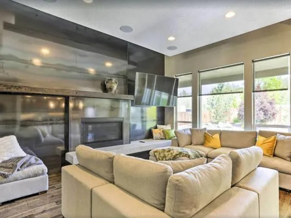 592 S Cotterell Dr, Boise, ID 83709