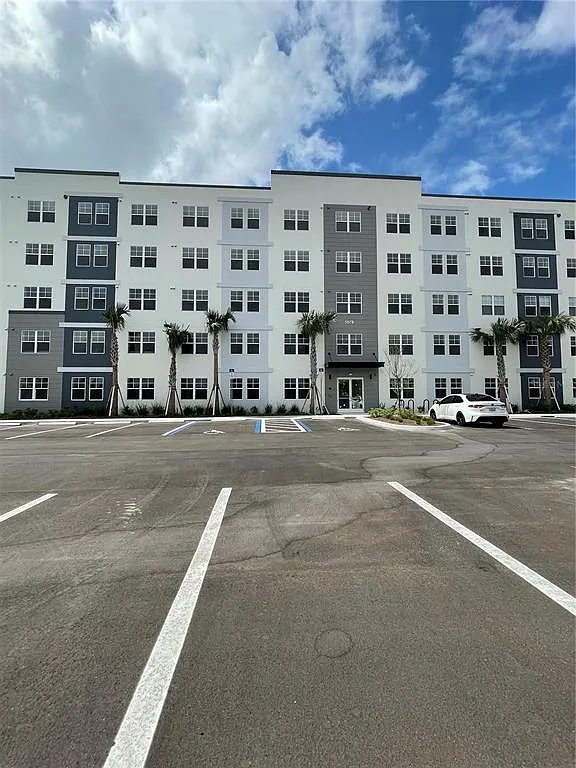 Building Photo - 5579 Millenia Park #403