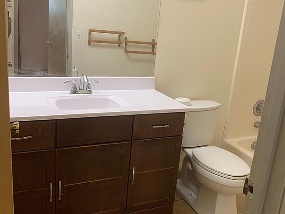 4th image of 2246 Jacqueline Dr