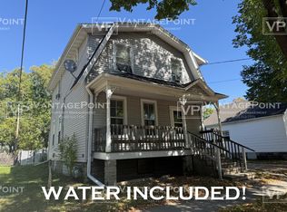 1021 Stuart St, Green Bay, WI 54301