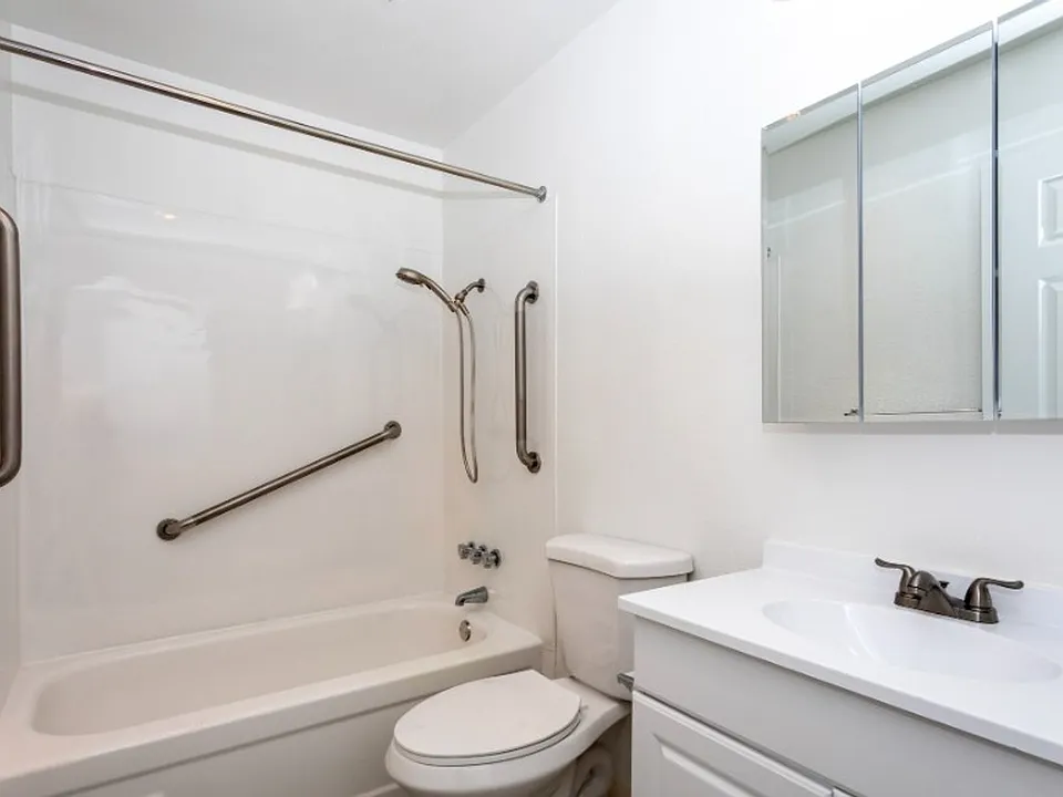 Bridgeford Apartments