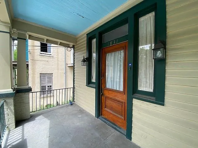 1831 Esplanade Ave — Photo 4