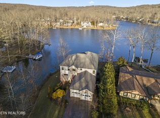 258 Lakewood Dr, Fairfield Glade, TN 38558