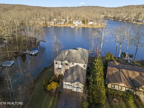 258 Lakewood Dr, Fairfield Glade, TN 38558