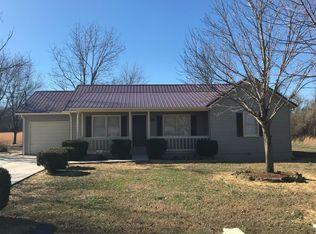 1300 Old Cowan Rd, Winchester, TN 37398