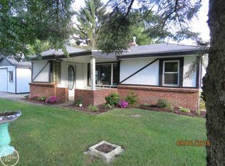 3134 Lincoln Rd, Fort Gratiot, MI 48059