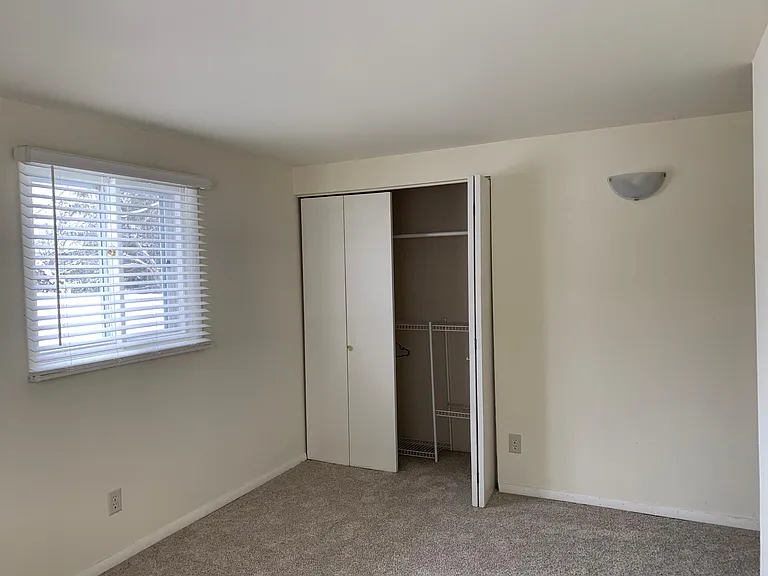 Middle Bedroom