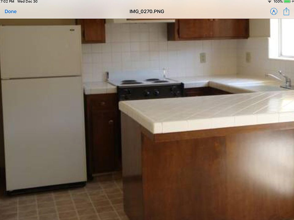 Kitchen 1278 Galleon Way townhouse apartments