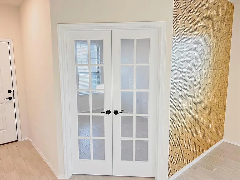 6724 Ellsworth Walk — Photo 17