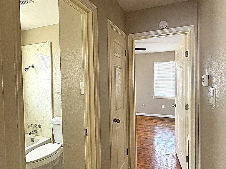 211 Marston Ave #A — Photo 5