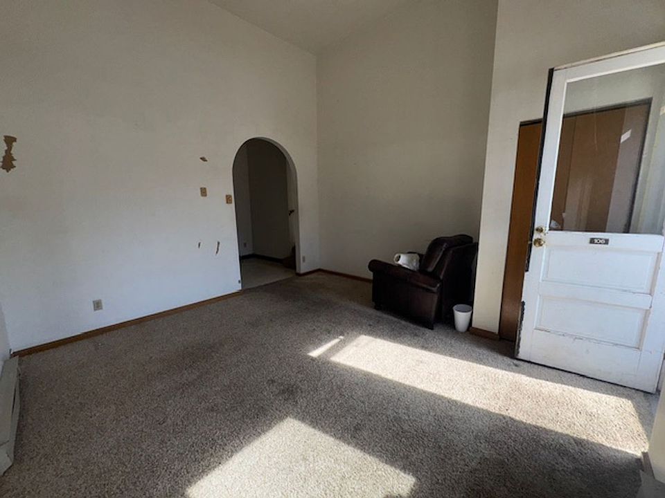 2nd image of 120 Maine Ave #106