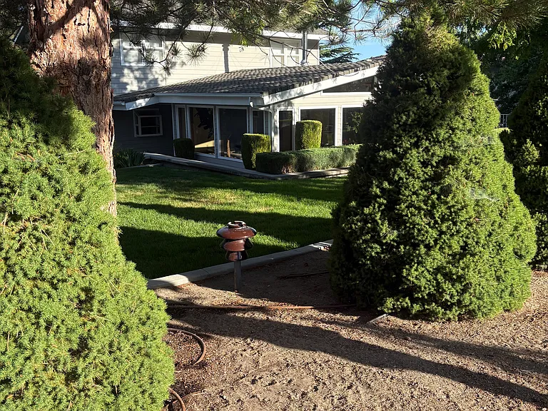 5100 Sleepy Hollow Dr — Photo 12