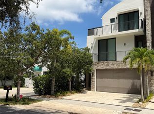The Curve, Fort Lauderdale, FL 33301