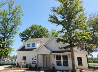 201 Westfield Dr, Ridgeville, SC 29472