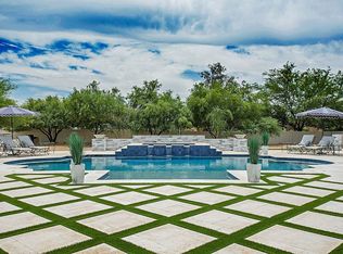 8701 E Sutton Dr, Scottsdale, AZ 85260