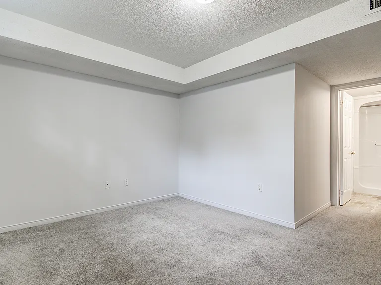 320 Emms Dr — Photo 14