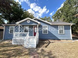 1007 Wyatt St, Waxahachie, TX 75165