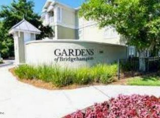 8290 Gate Pkwy #1220, Jacksonville, FL 32216