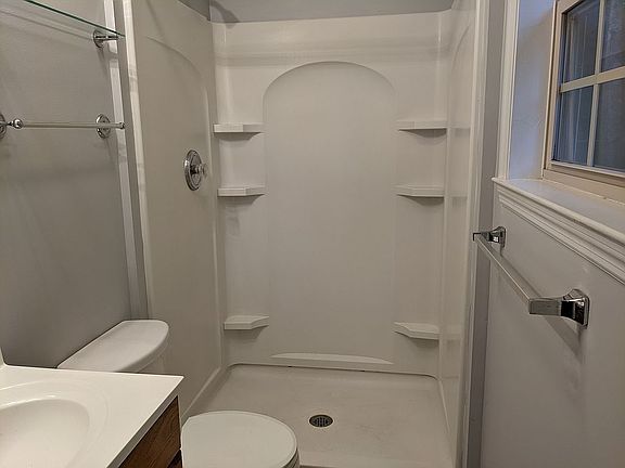 Master Bath - Large Shower