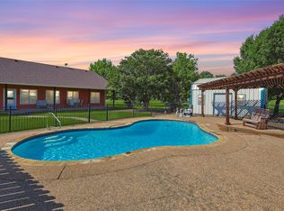 1616 Nash Howard Rd, Waxahachie, TX 75165